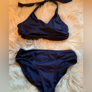 Women Athleta swimsuit